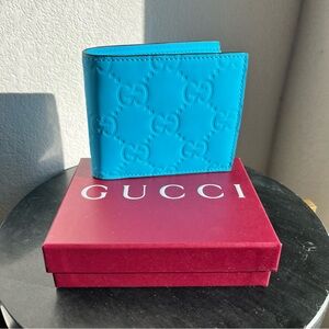 NEW Gucci GG Mens Rubber Effect Bi-fold Wallet - Blue